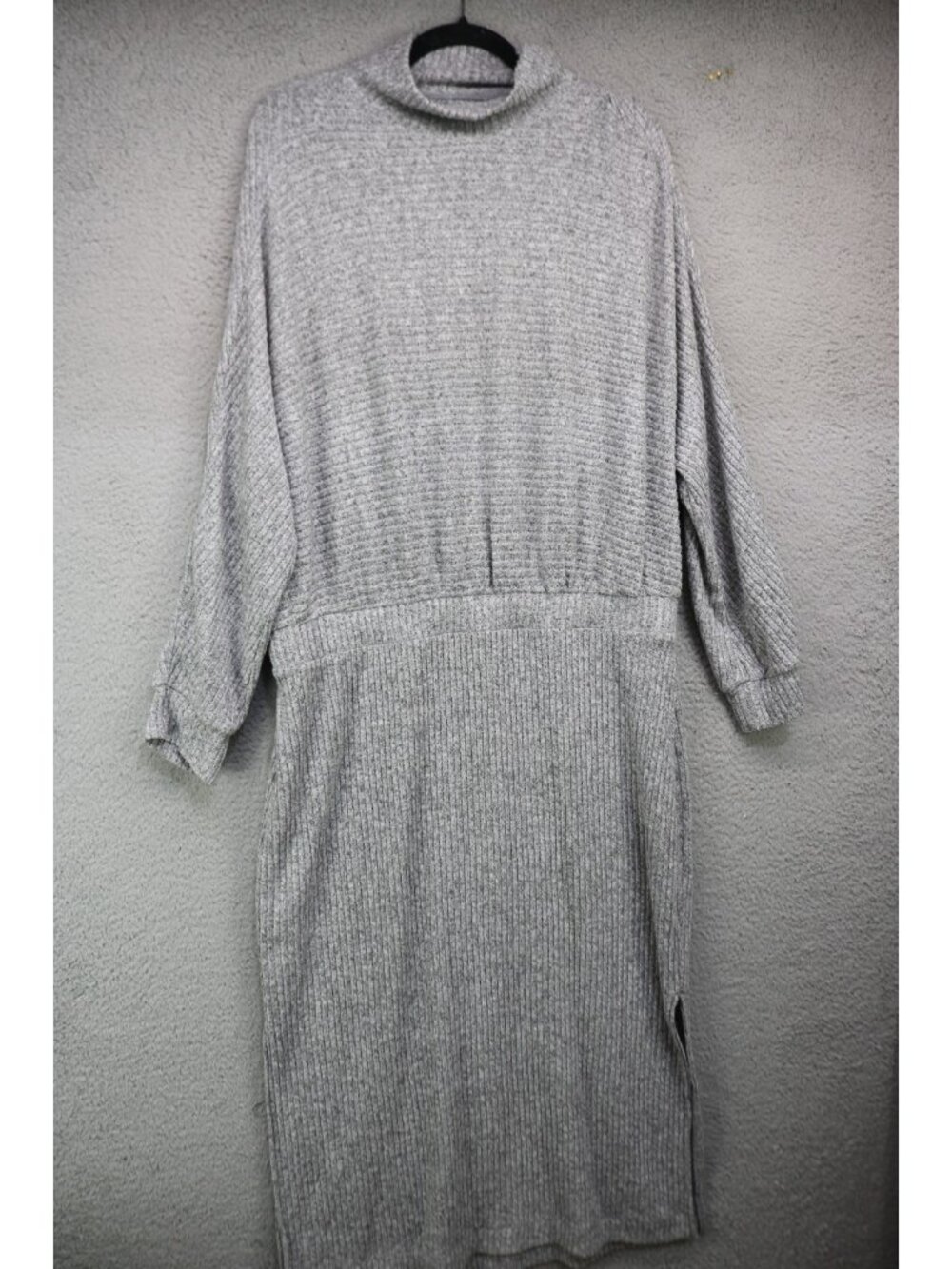 Saturday Sunday Anthropologie Long Sleeve Ribbed Maxi Dress-1X-Side Slits-Soft